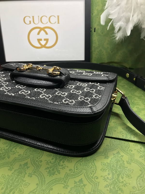 激安グッチバッグコピー内部構造